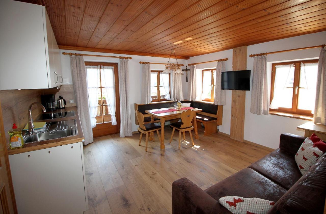 Ferienwohnung Schifterhof Ruhpolding Pokoj fotografie